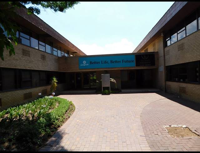 684M² OFFICE TO LET IN FERNDALE